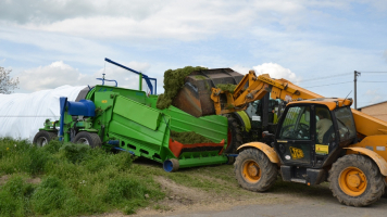 Př&iacute;prava krmiva